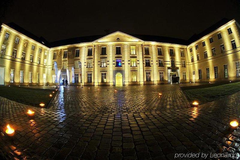 Hotel The Lodge Vilvoorde Bagian luar foto