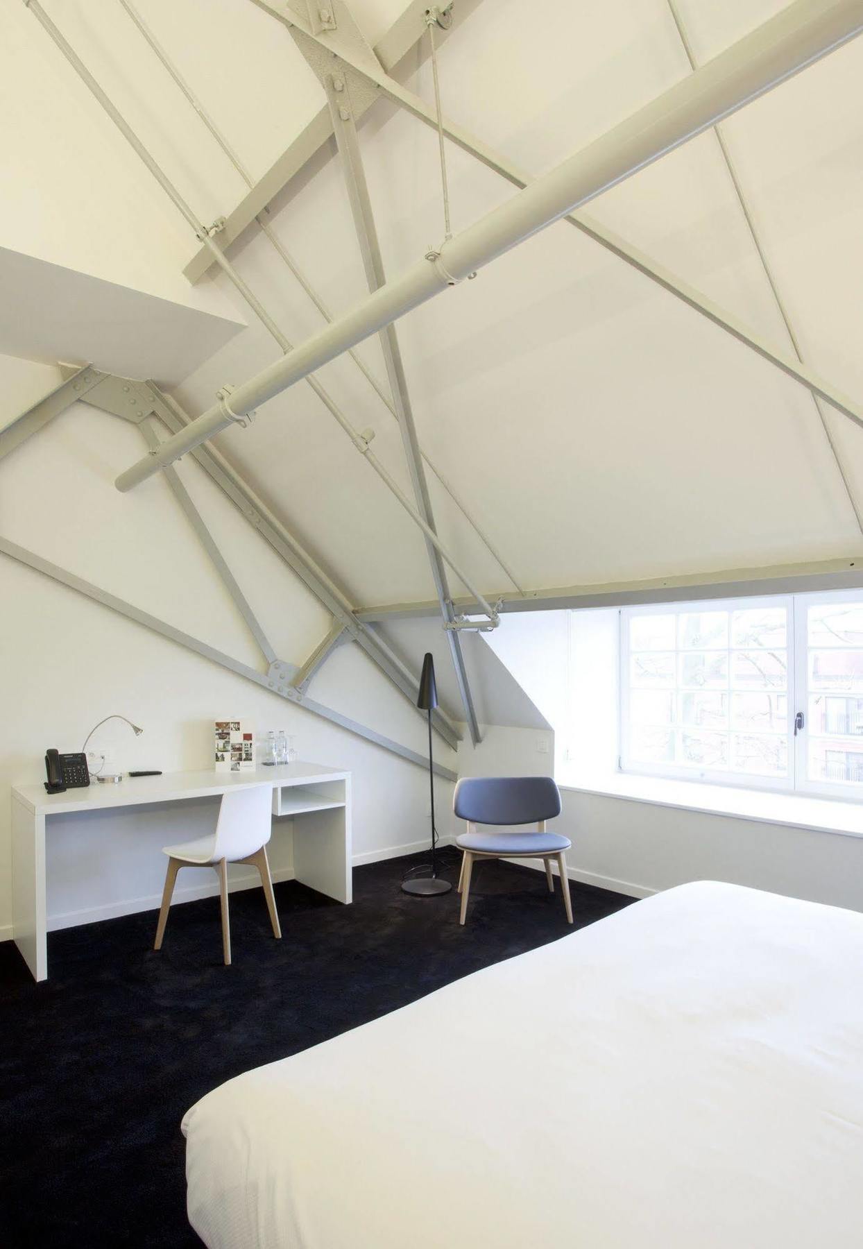 Hotel The Lodge Vilvoorde Bagian luar foto
